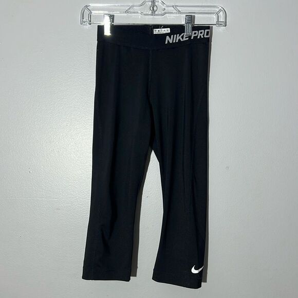 Nike Pro Black Capri Active Leggings Women's XS - Picture 2 of 8